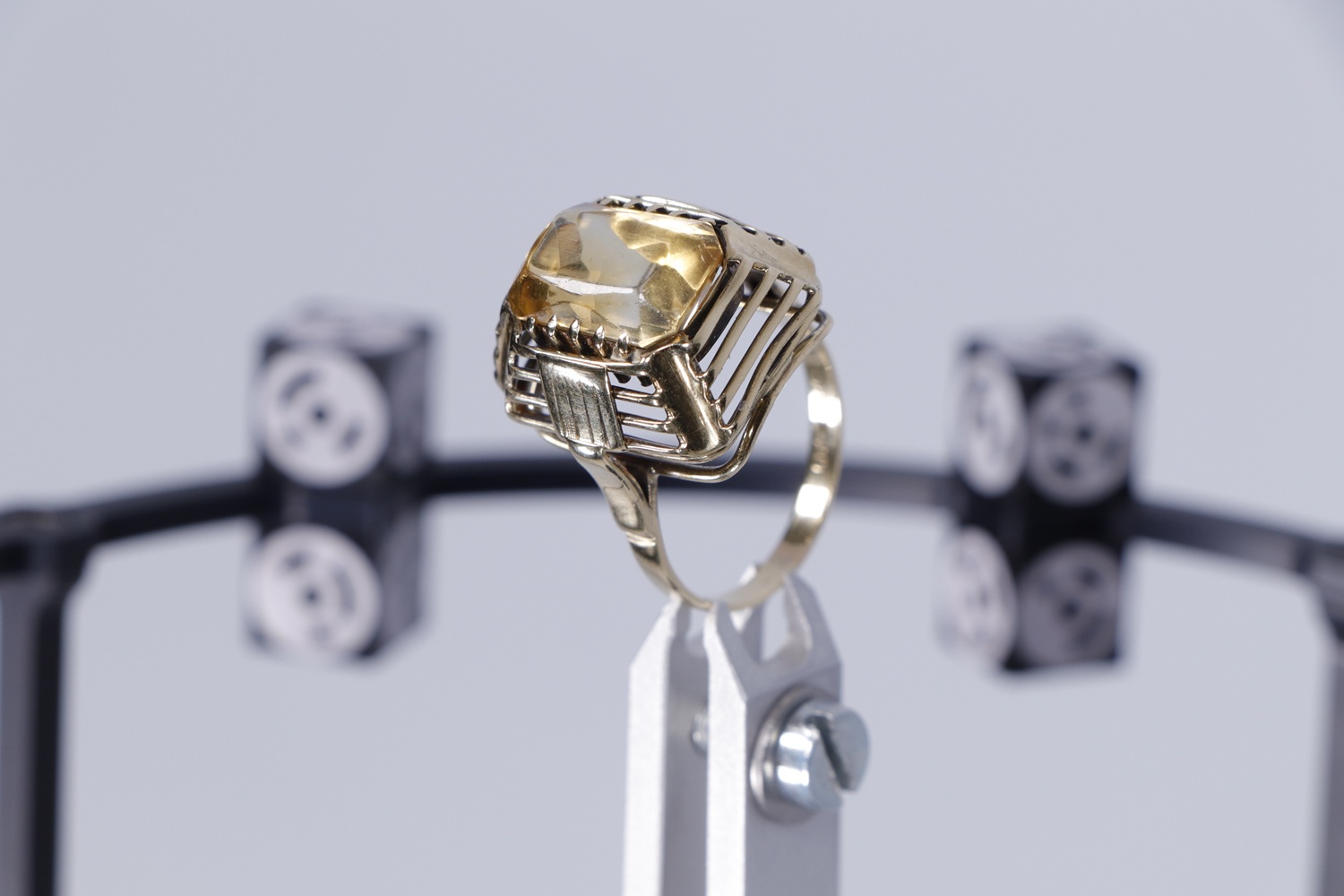 Ring während der Digitalisierung im CYBERGLOBE